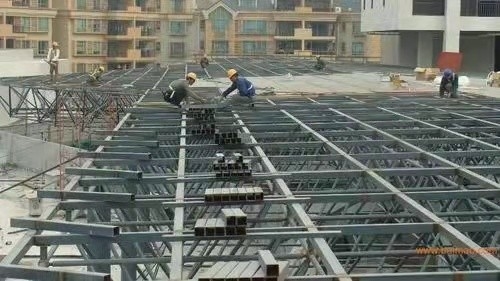 ল্যাঞ্জ লাইট গেজ স্টিল ফ্রেমিং হাউস 0.75 মিমি 0.95 মিমি 1.15 মিমি ইস্পাত কৃষি শেড