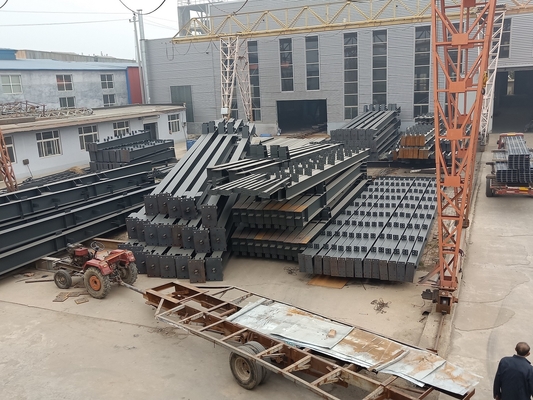 অ্যান্টি ফায়ার প্রিফ্যাব কৃষি ভবন 1000m2 প্রিফেব্রিকেটেড ফার্ম শেড